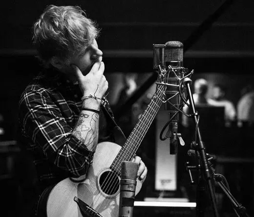 Ed Sheeran comparti el video oficial de Beautiful People con khalid y el video de la versin acstica.

